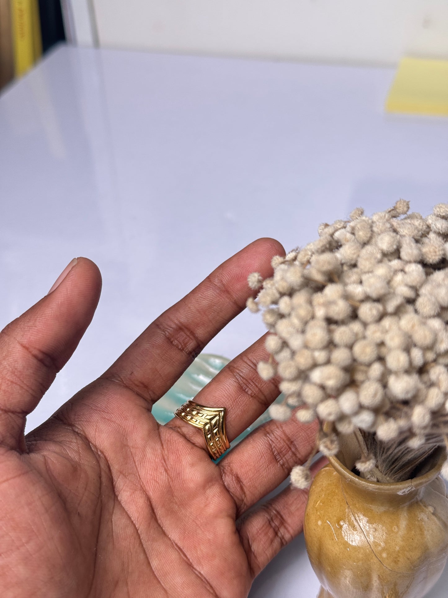 Crown adjustable 18k gold plated ring