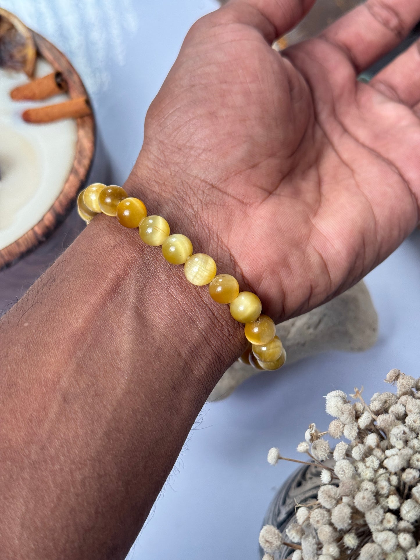 Tiger eye bracelet ( lemon yellow shade )