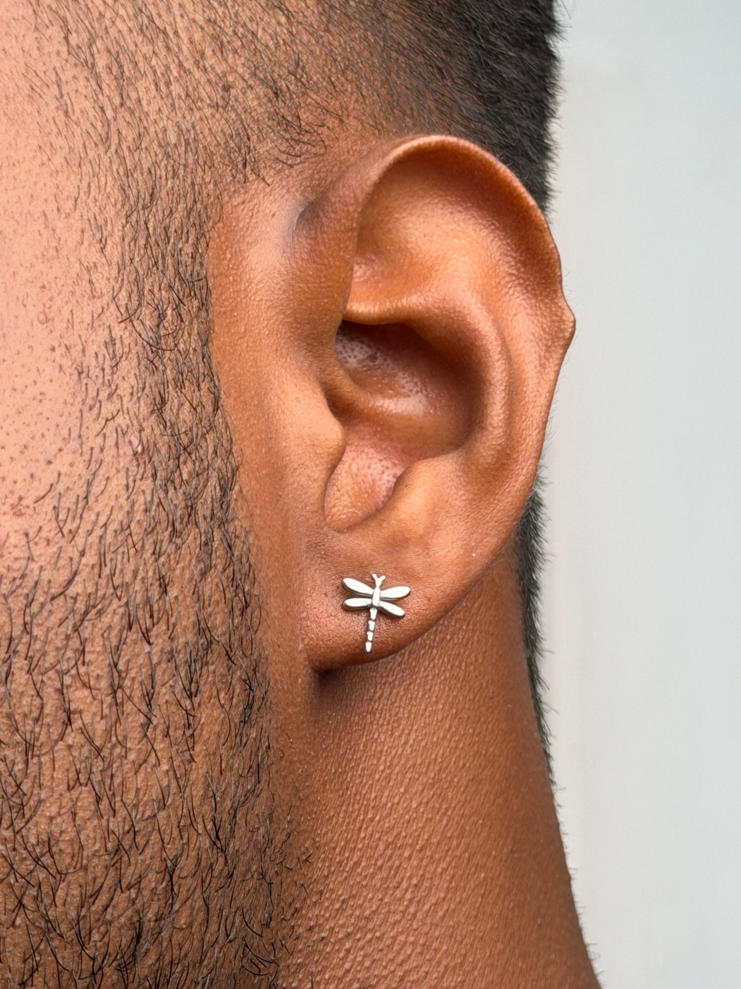 Dragon fly stud