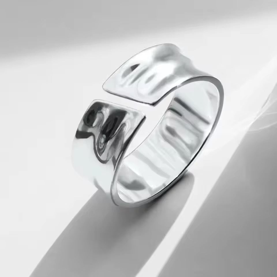Uneven shaped adjustable stainless steel adjustable ring