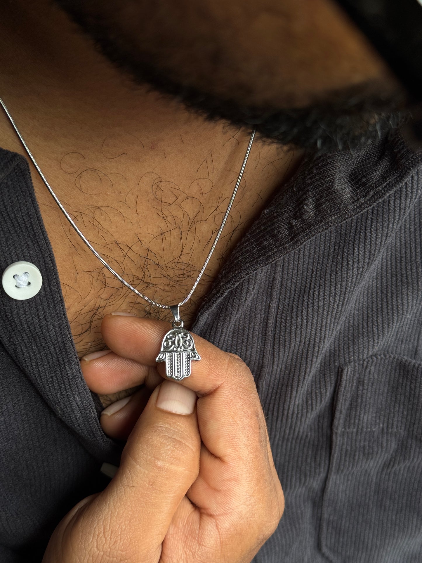 Hamsa hand stainless steel 55 cm chain