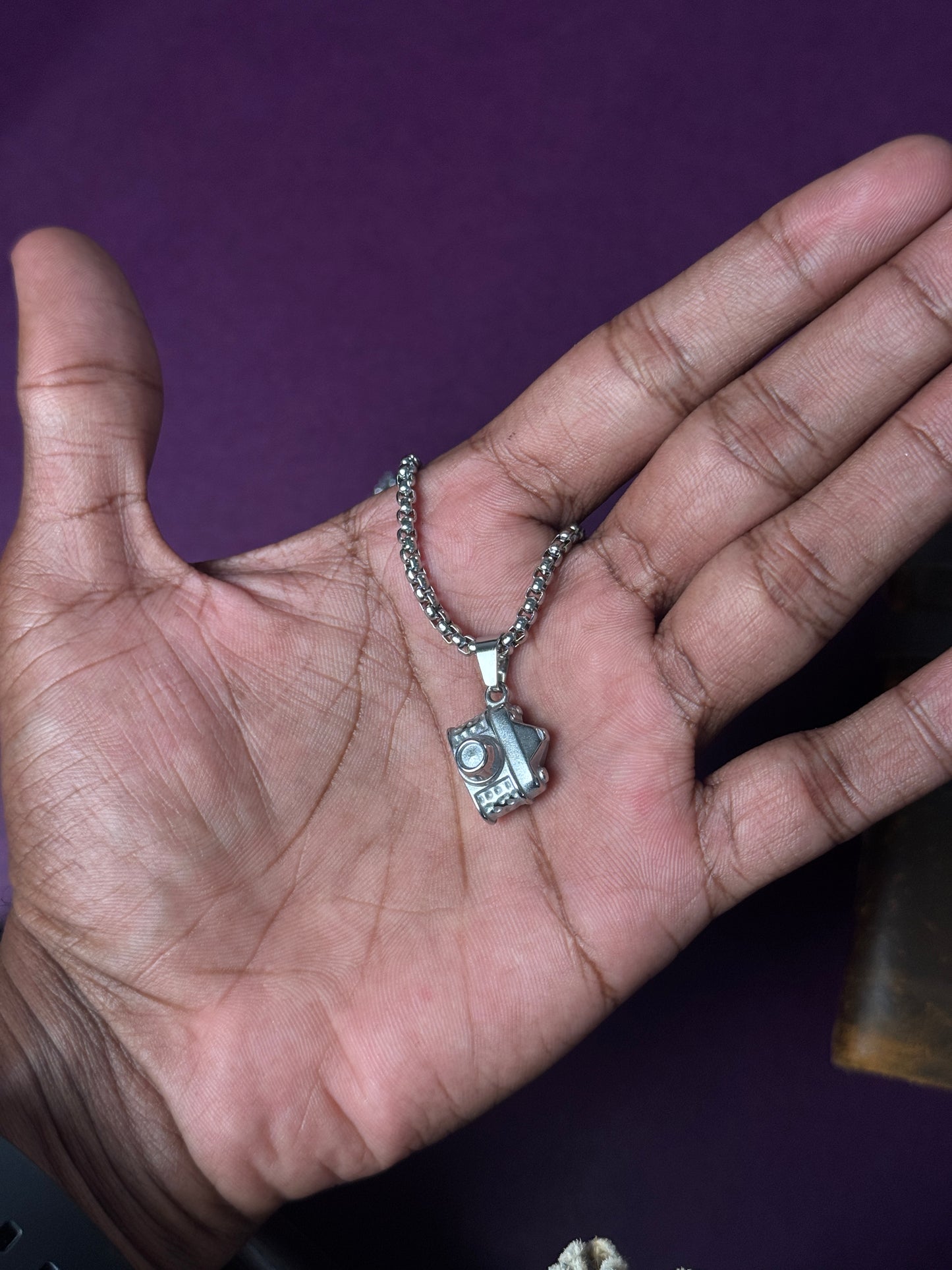 Camera stainless steel silver necklace