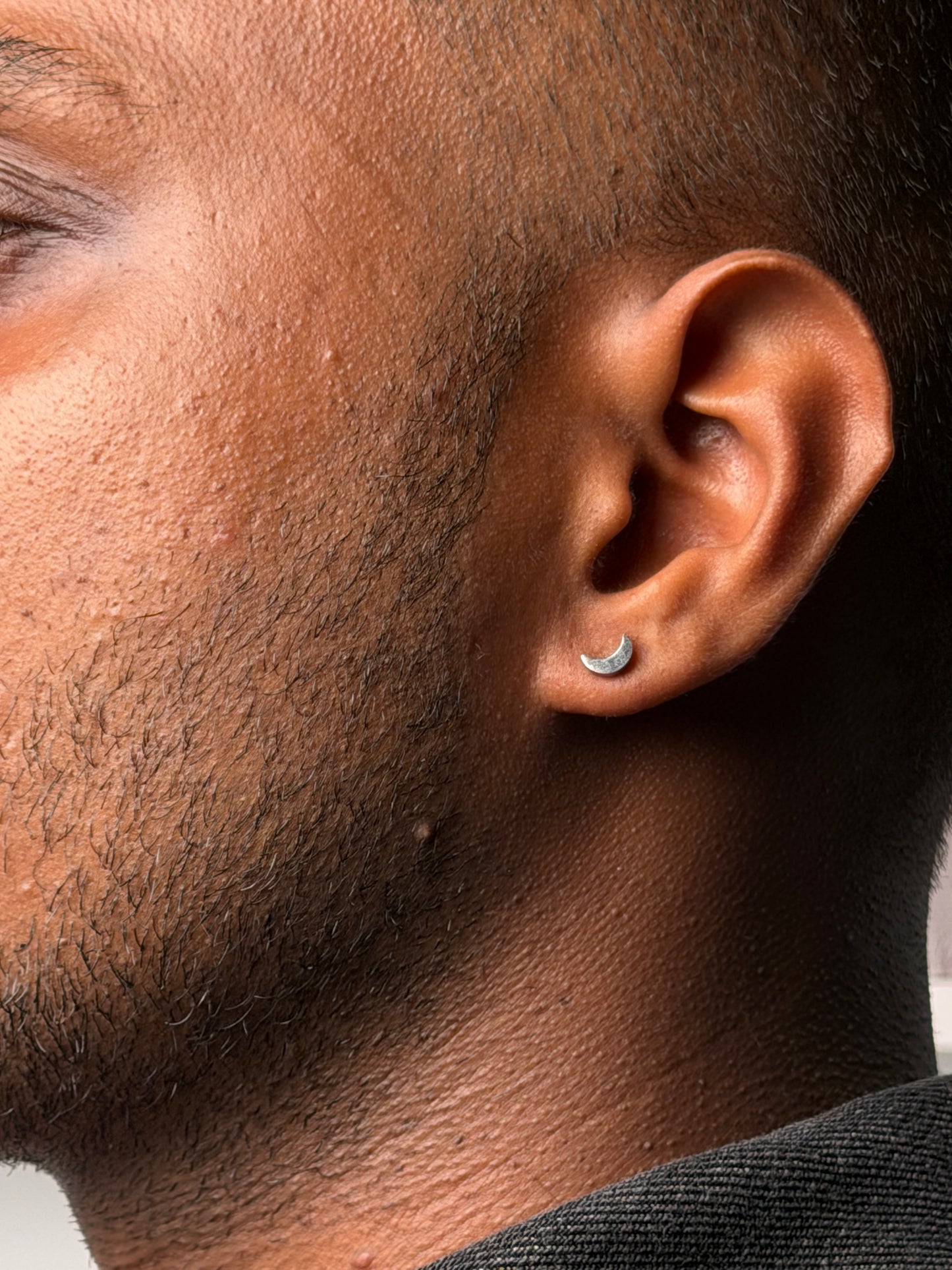 Crescent moon stud stainless steel