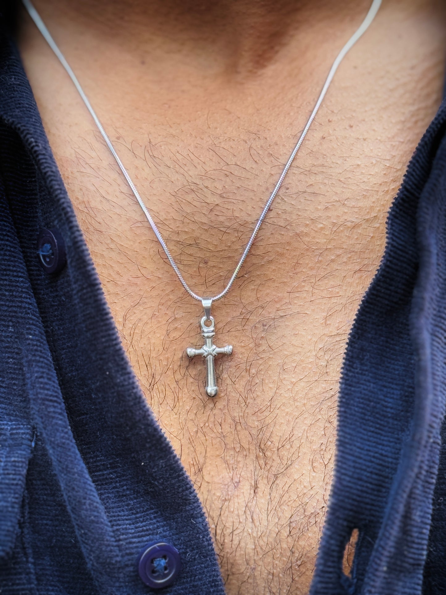 Small Cross stainless steel silver necklace in 55 cm