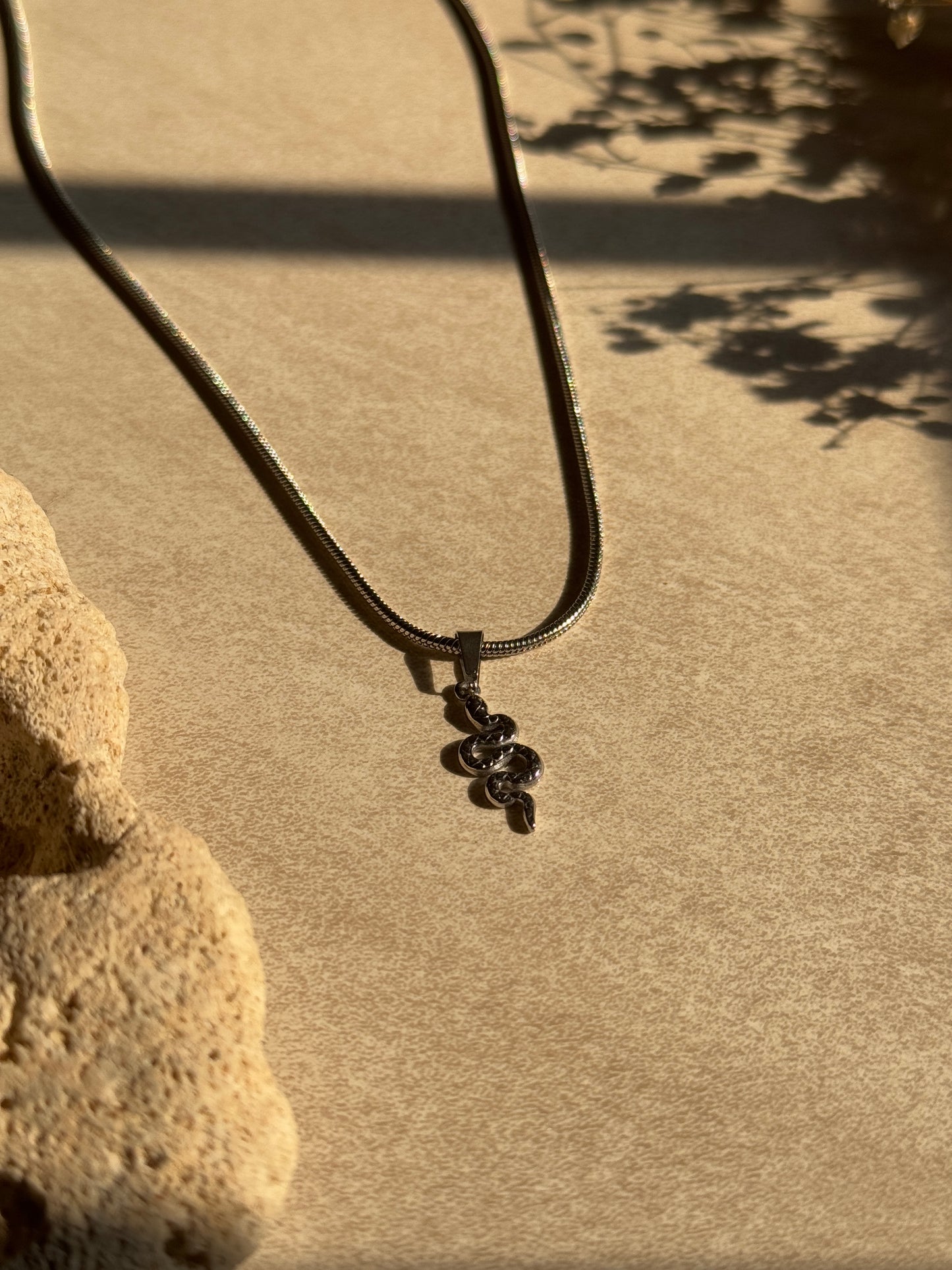 Minimal Snake pendant stainless steel silver necklace 45 cm fixed size
