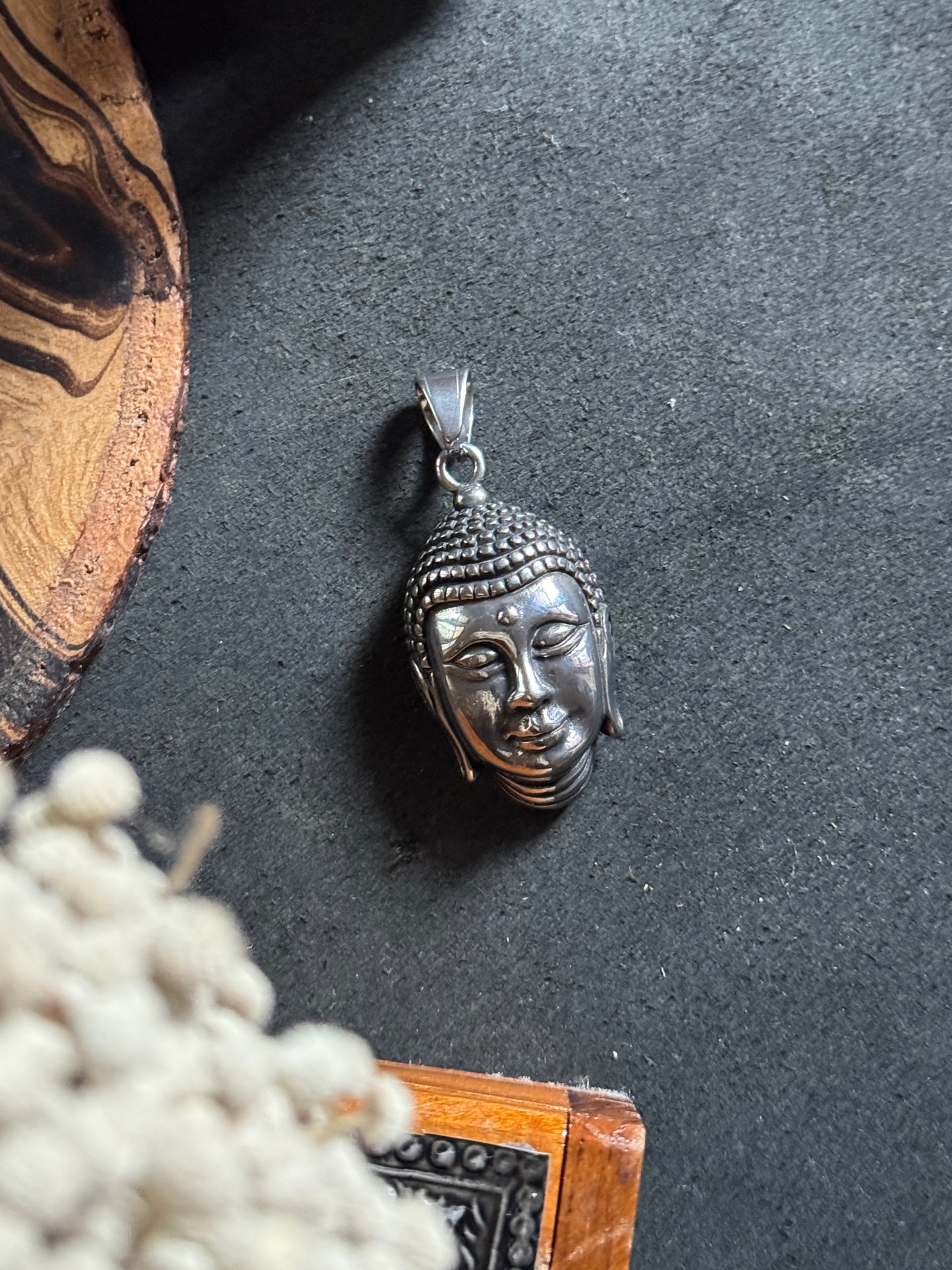Buddha stainless steel pendant with hook