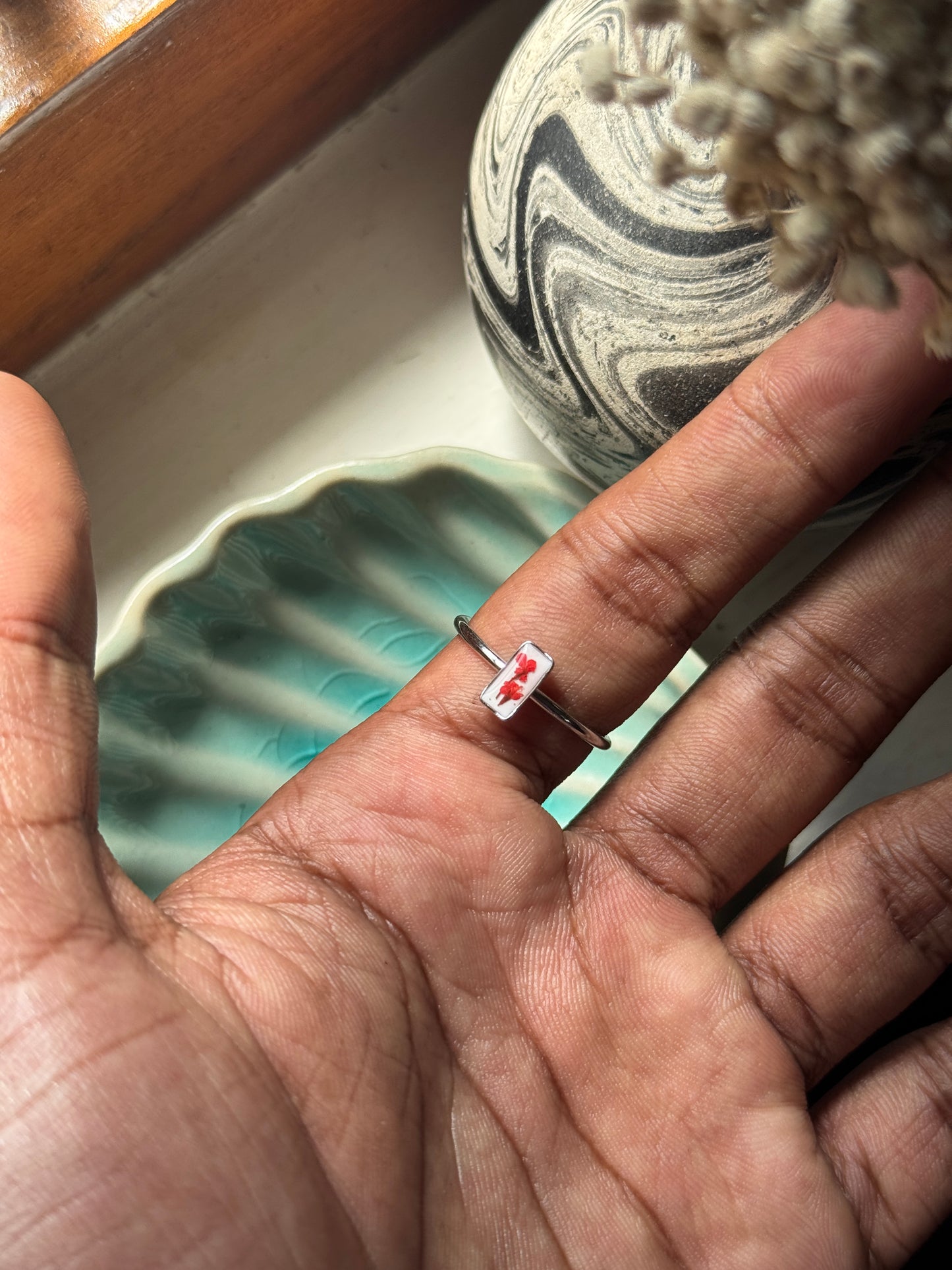 Queen Anne’s Lace Flower – Floral Ring | Original Rectangle Shape (Adjustable Model)