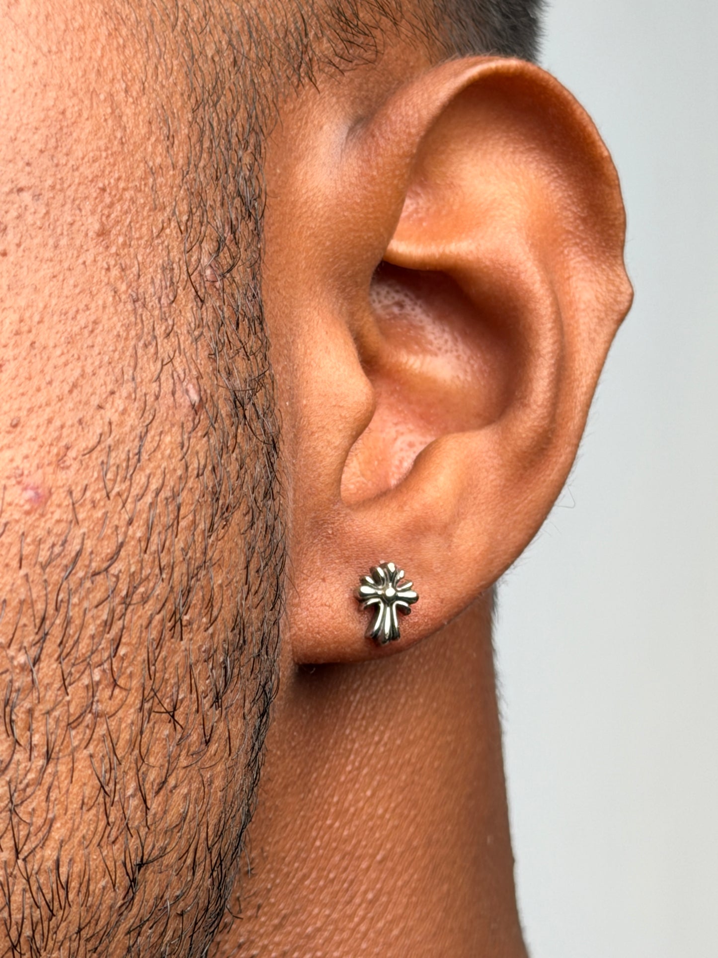 Fleur Cross Stud Earring