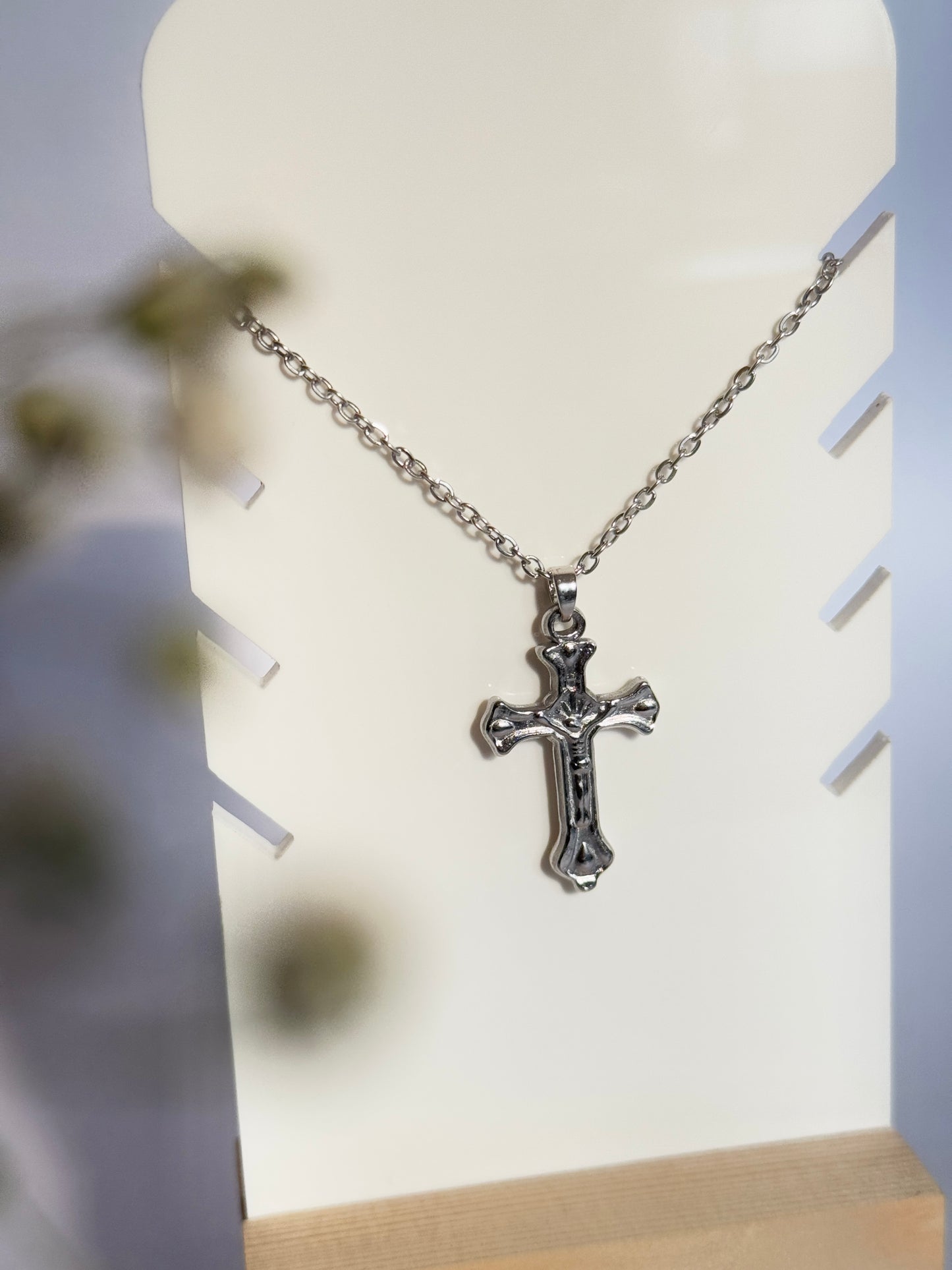 Cross stainless steel medium size silver necklace