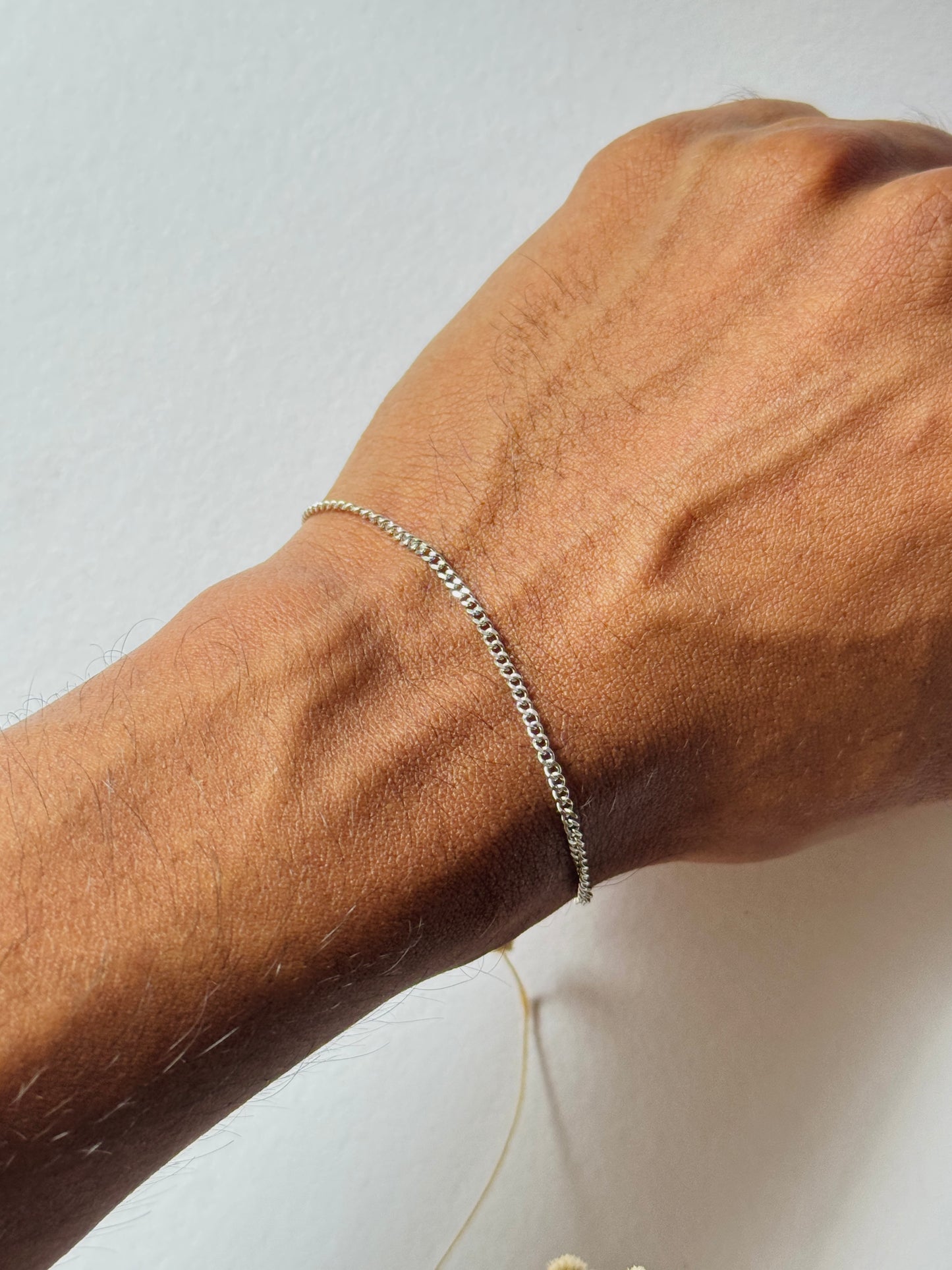 Minimal stainless steel cable bracelet