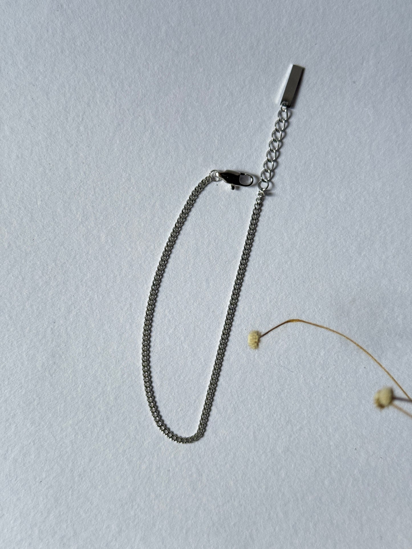 Minimal stainless steel cable bracelet