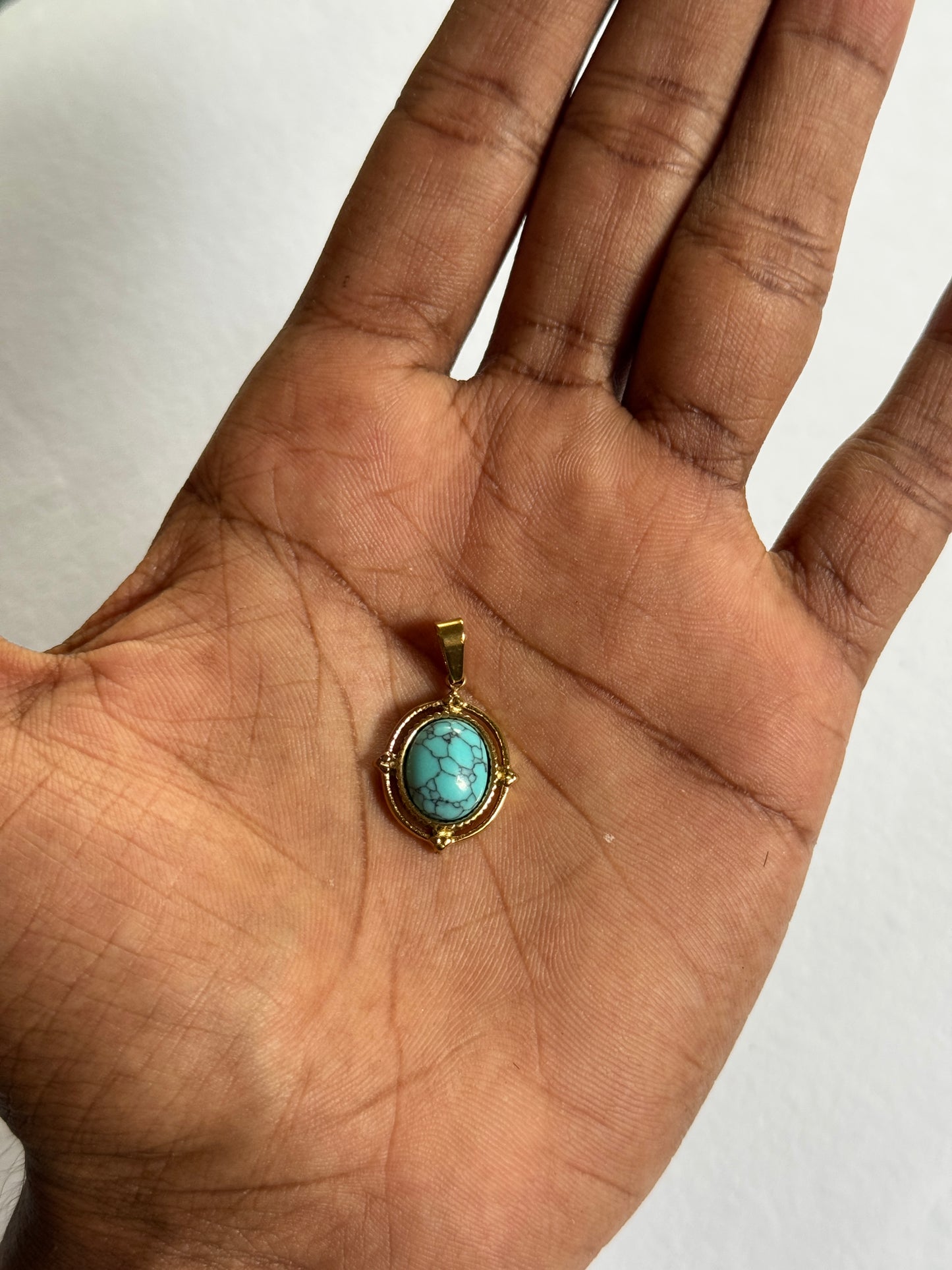 Turquoise stone oval shape 18k gold plated stainless steel pendant with hook