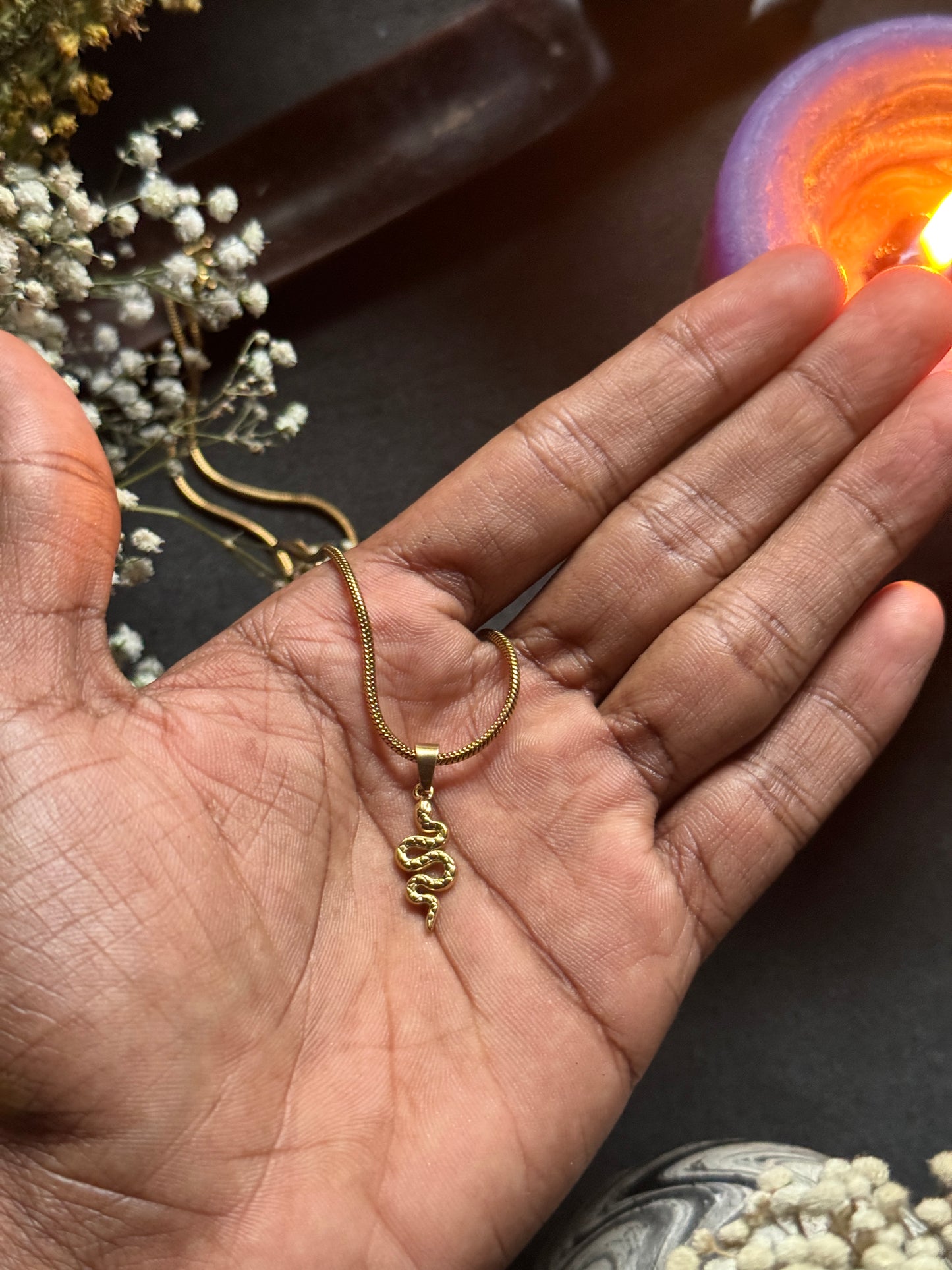 Minimal Snake pendant stainless steel 18k gold plated short necklace 45 cm fixed size