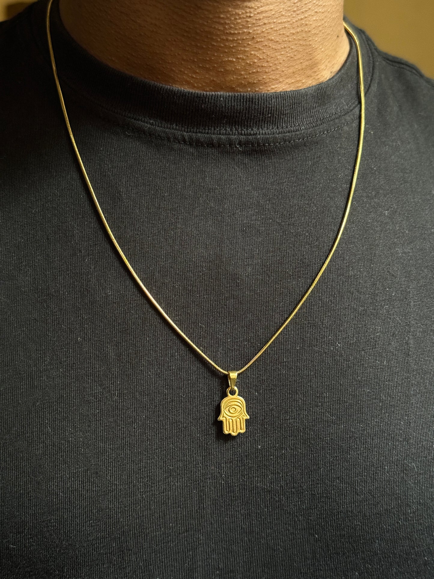 Hamsa hand small 18k gold plated stainless steel necklace in 55 cm chain
