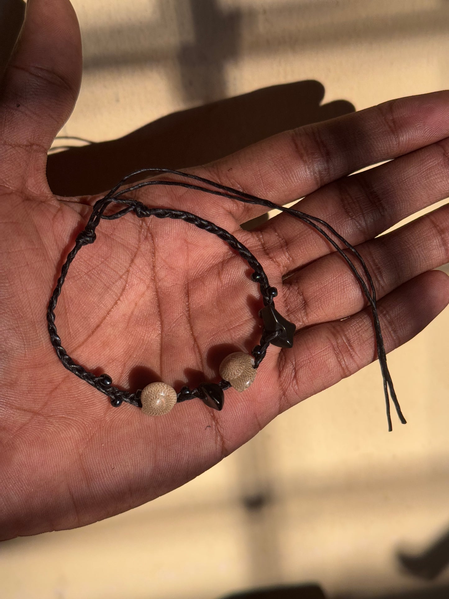Black macramé shell anklet with black stone