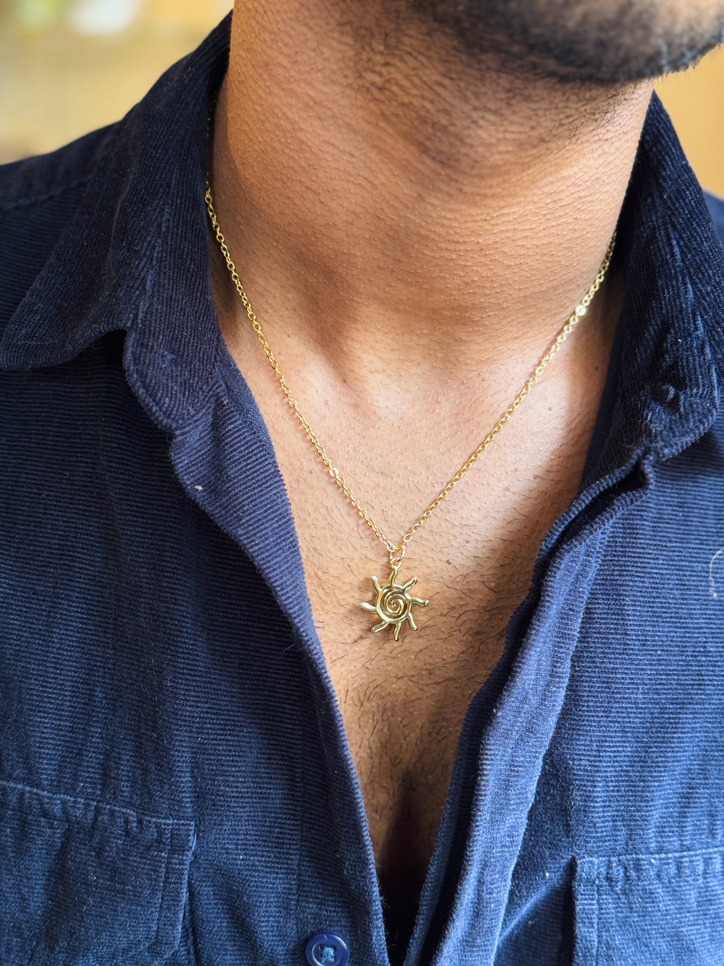 The sun spiral necklace 18k gold-plated