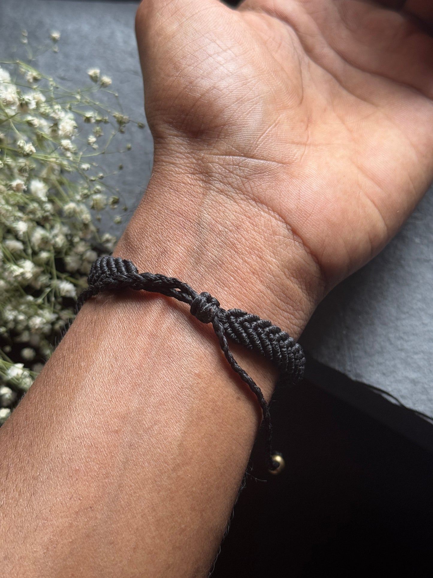 Labradorite stone macramé adjustable bracelet