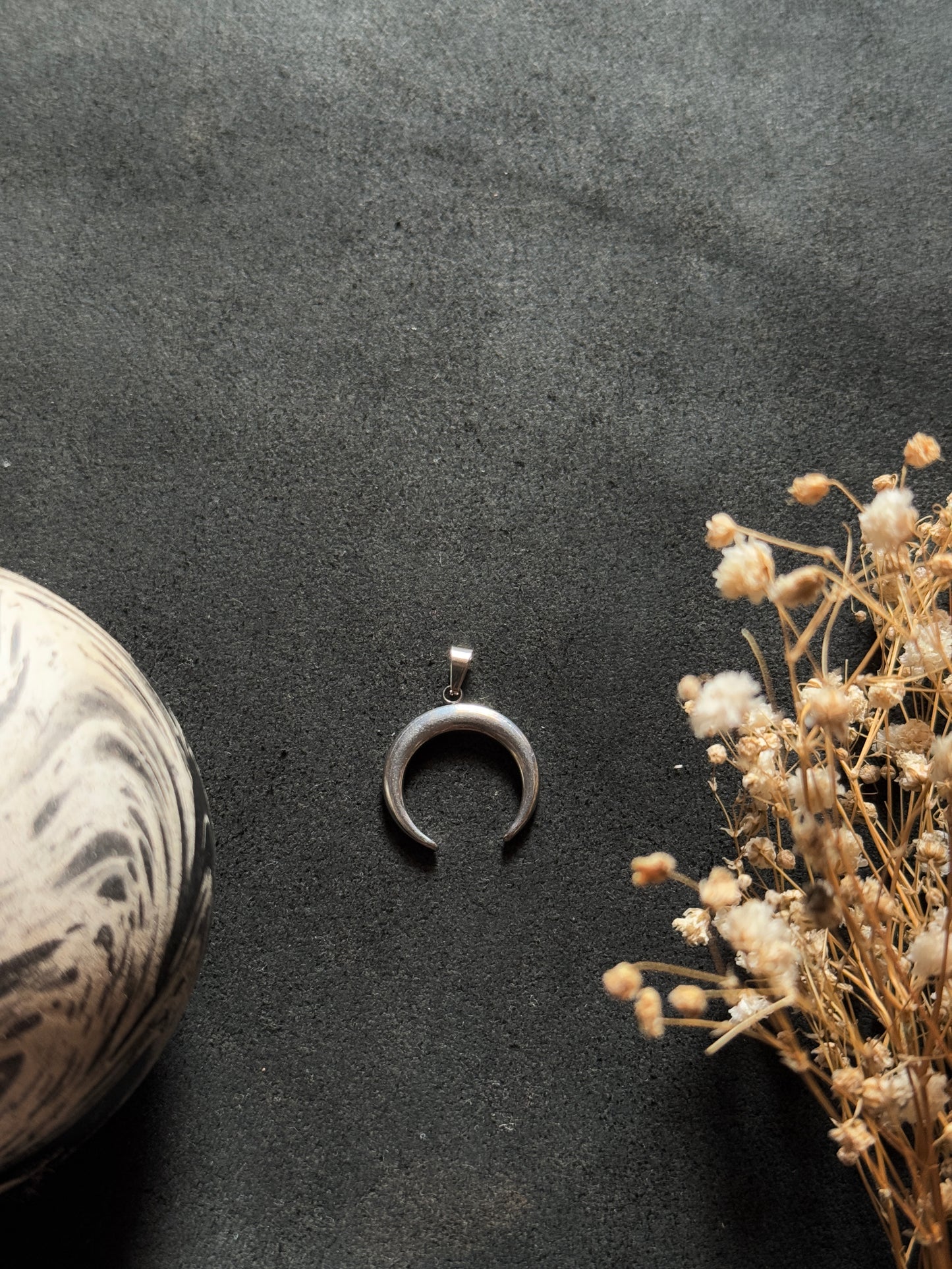 Moon stainless steel silver pendant