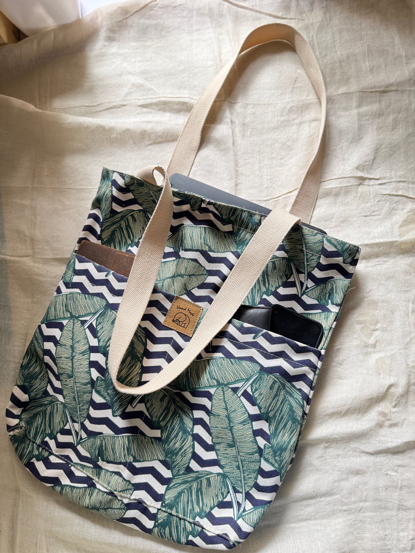 Dark green & white color floral tote bag (E)