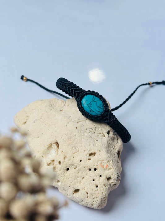 Turquoise stone macrame adjustable bracelet