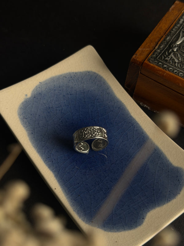 Third eye thick stainless steel adjustable silver ring