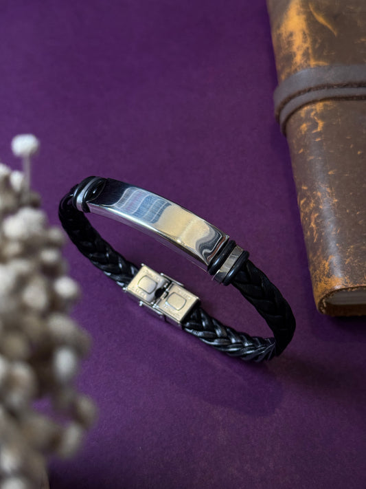 Twisted leather with stainless steel bracelet