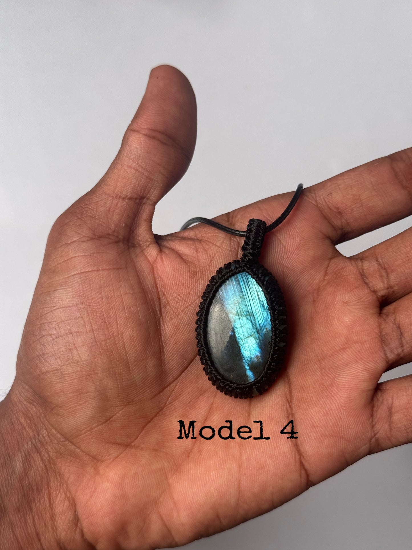 Labradorite macrame adjustable necklace