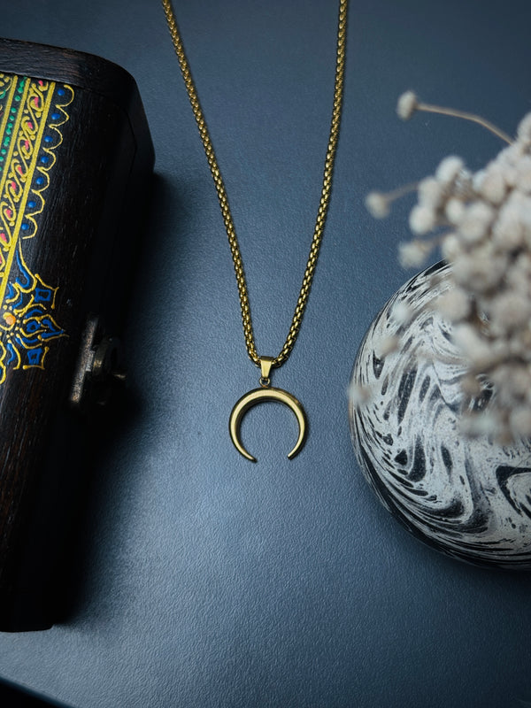 Moon 18k gold plated stainless steel chain