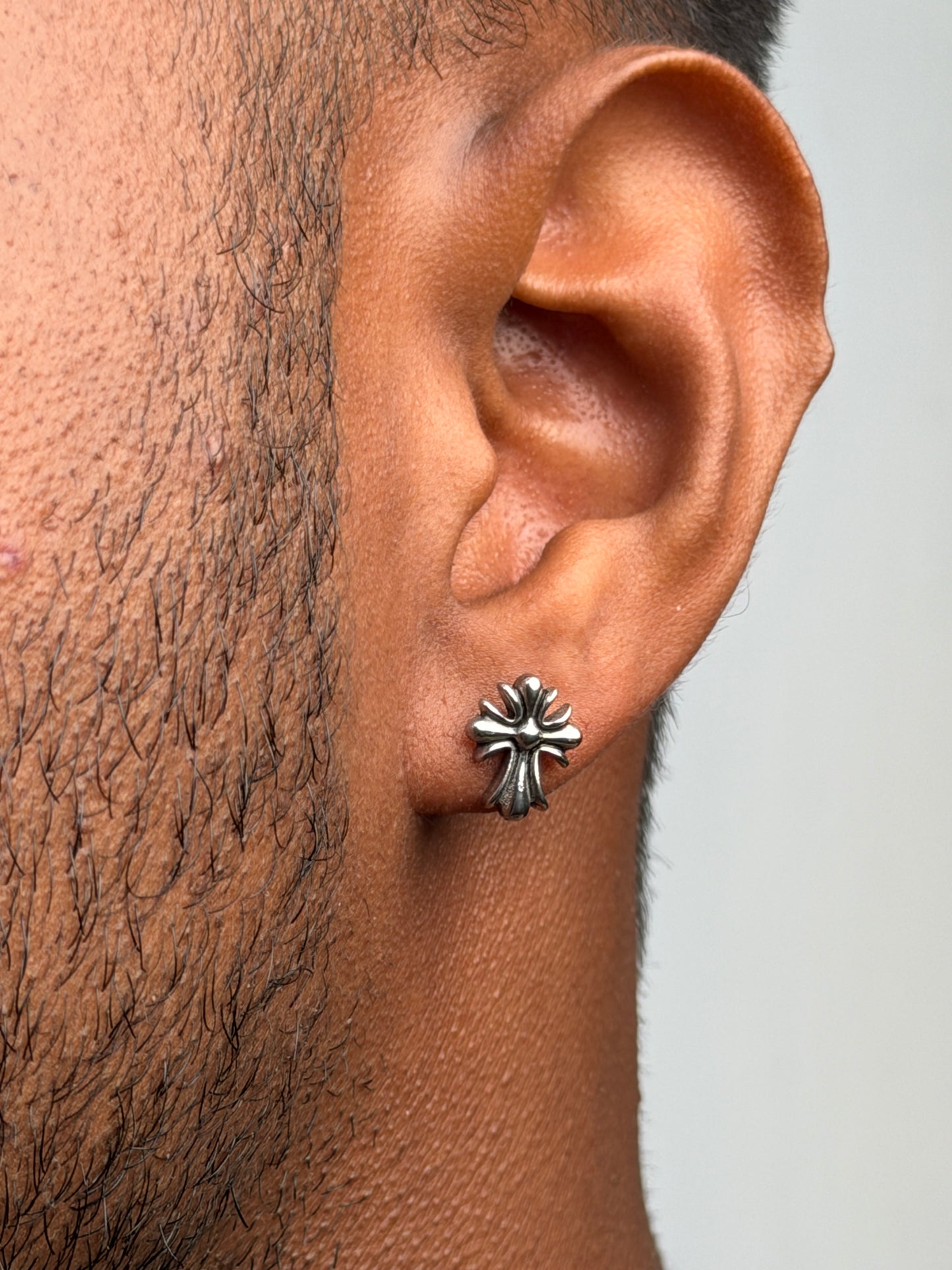 Fleur Cross Stud Earring