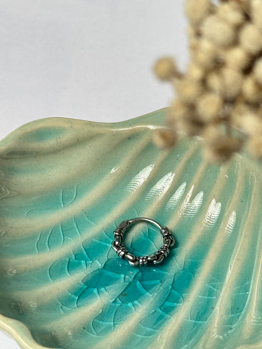 Tribal Knot twisted loop