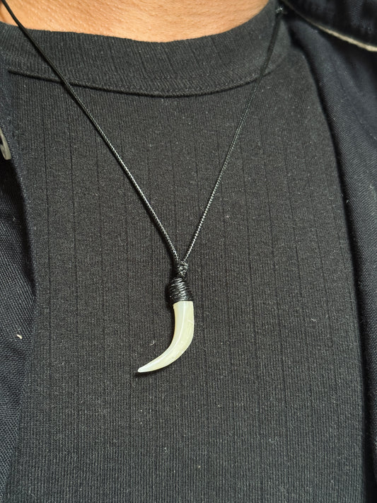 Tooth shape abalone shell pendant