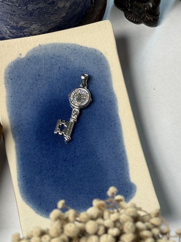 Key stainless steel silver pendant with hook