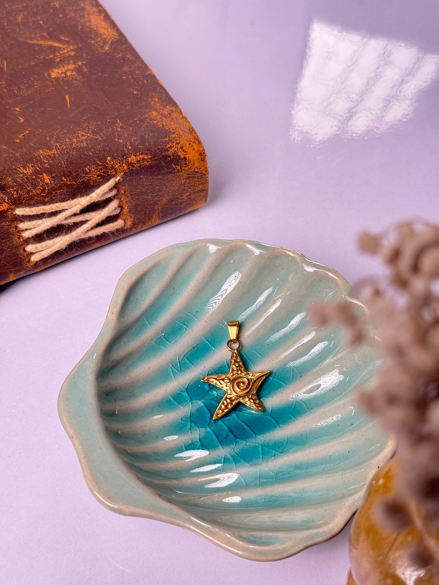Starfish spiral stainless steel golden pendant with hook (18k gold-plated )