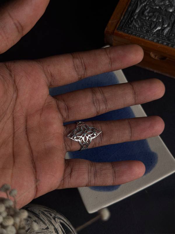 Witchcraft stainless steel adjustable ring