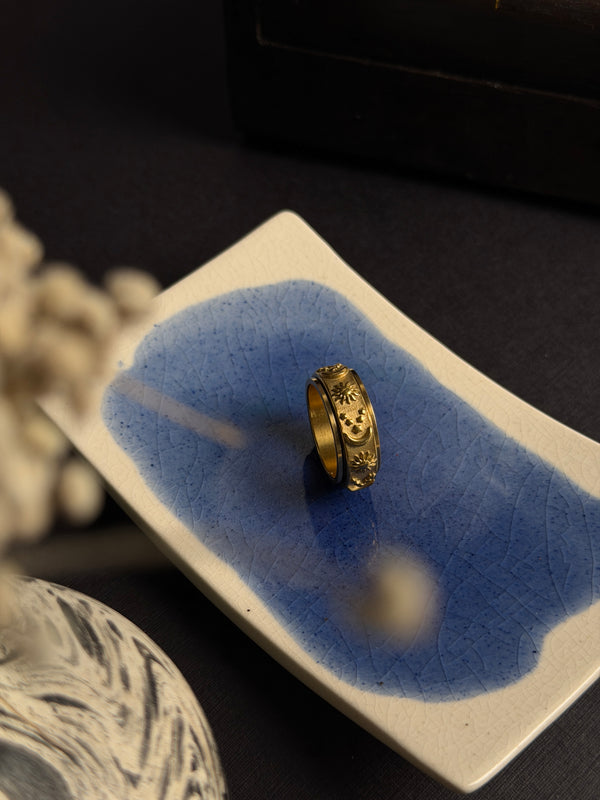 Sun and moon rotating 18k gold plated ring