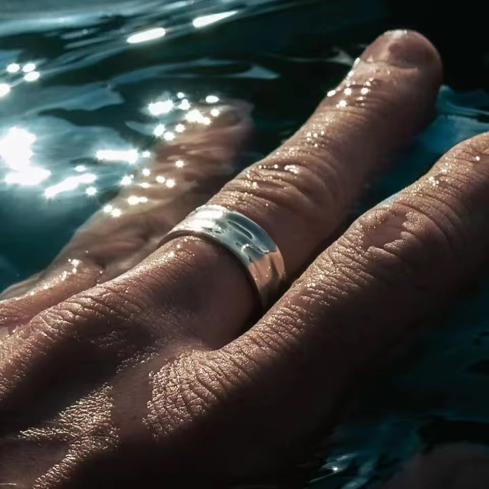 Uneven shaped adjustable stainless steel adjustable ring