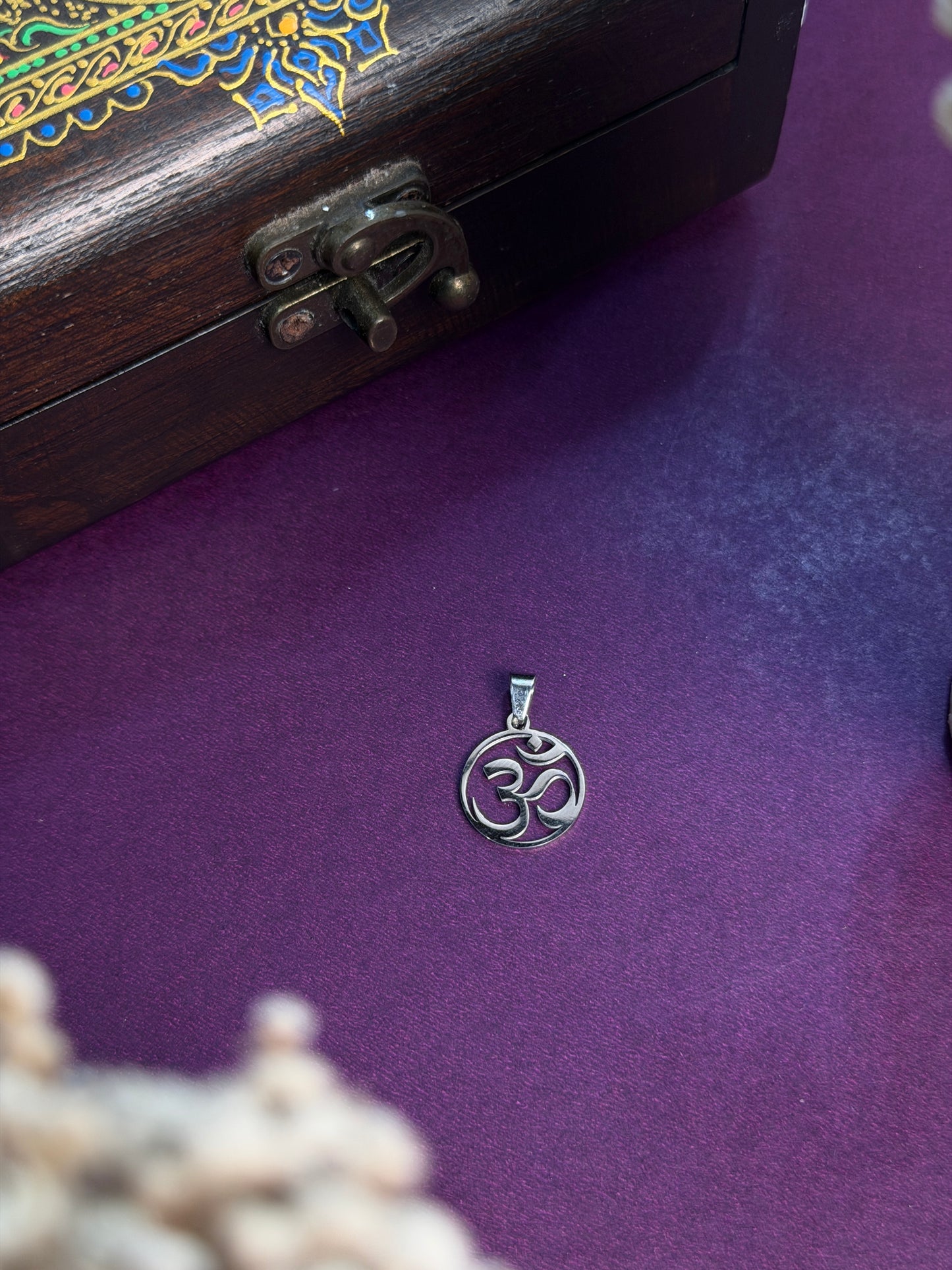 Aum stainless steel pendant with hook