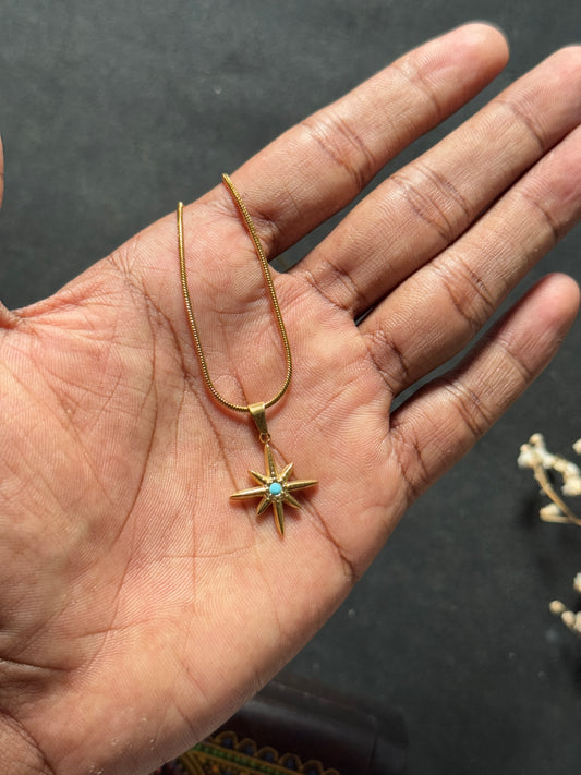 Star  necklace 18k gold-plated