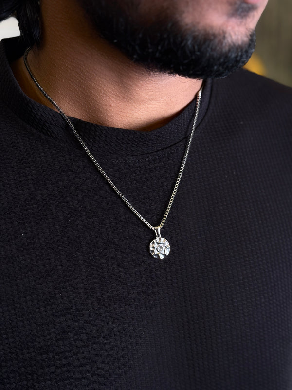 Uneven round stainless steel silver necklace