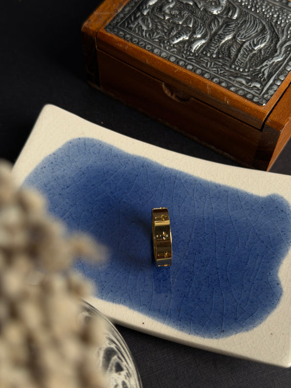 Cross 18k gold plated stainless steel ring