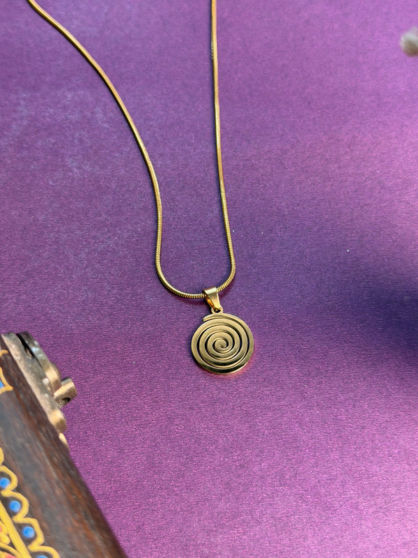 Spiral 18k gold plated stainless steel necklace