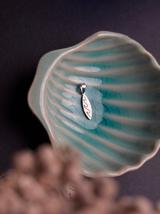 Oval Wave Pendant
