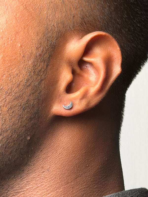 Crescent moon stud stainless steel