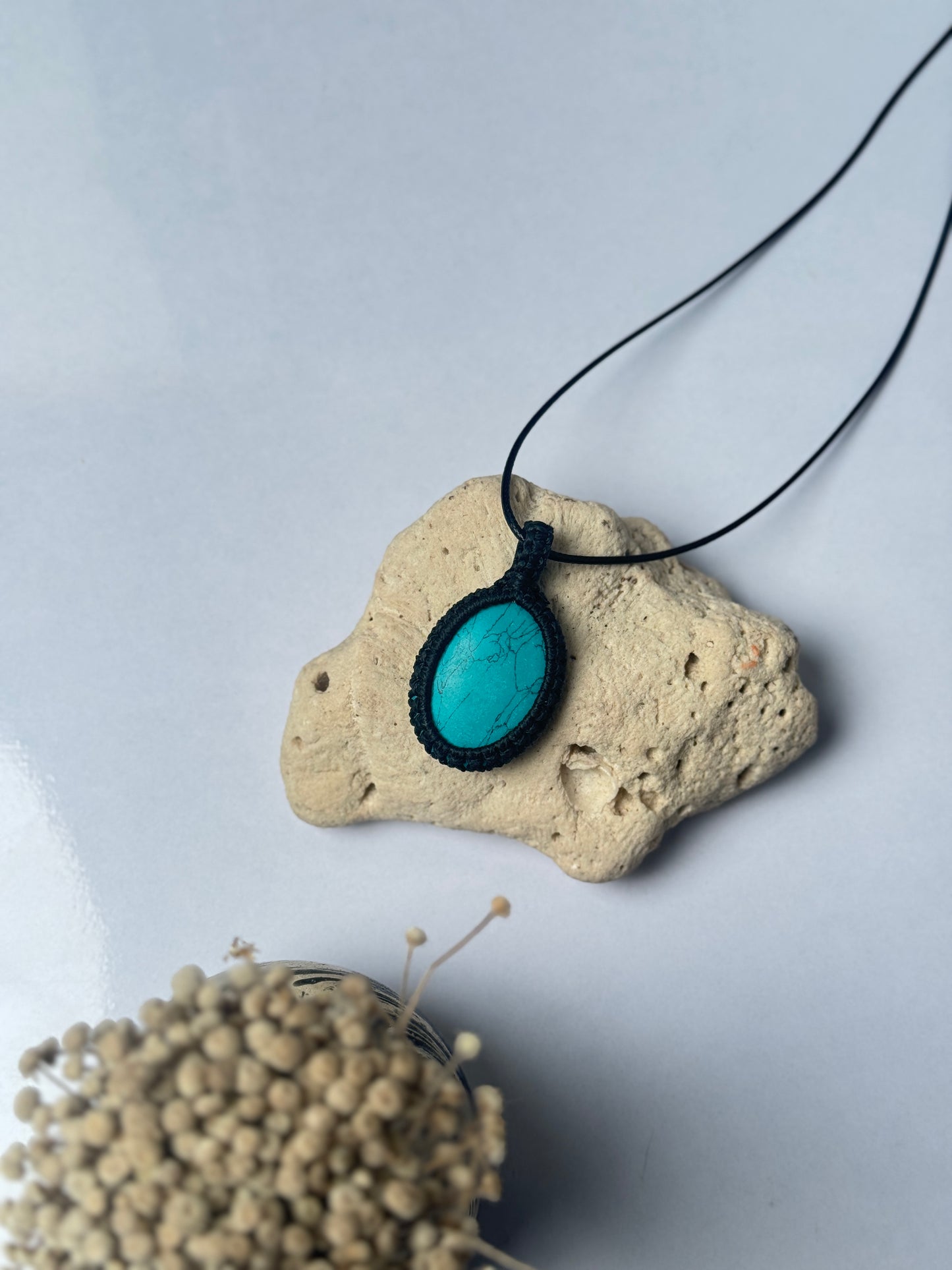 Turquoise macrame adjustable necklace