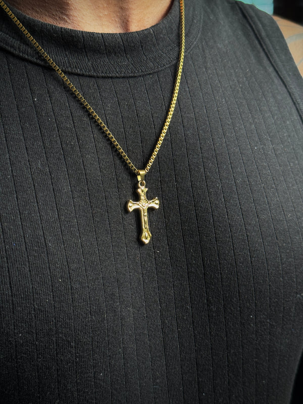 Cross medium size 18k gold plated with square box chain