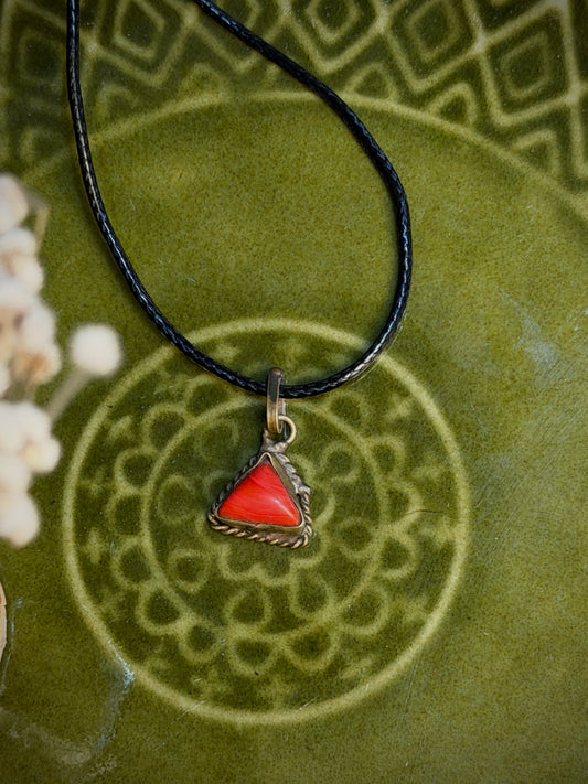 Red coral natural stone necklace