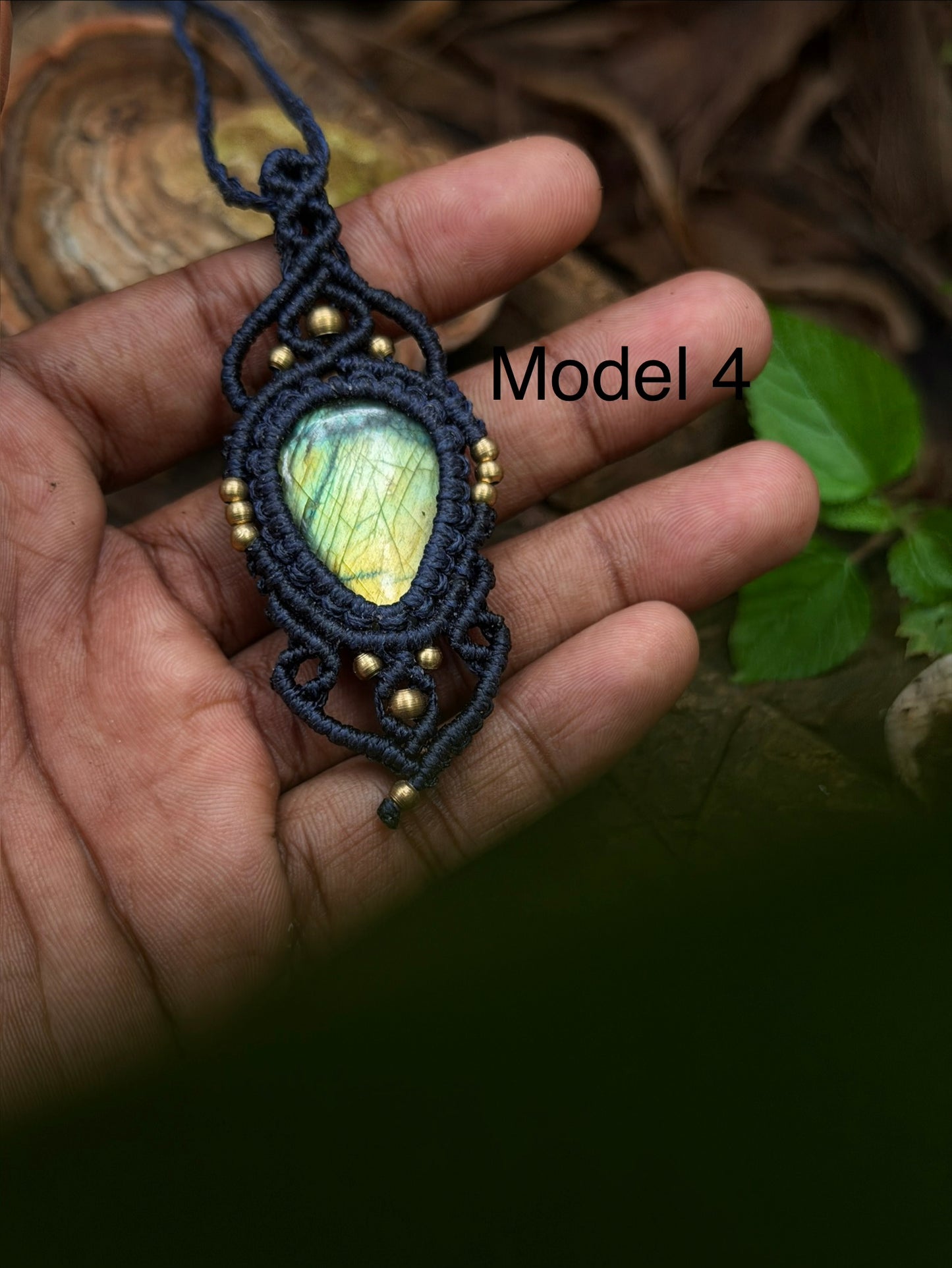 Labradorite macrame stone necklace