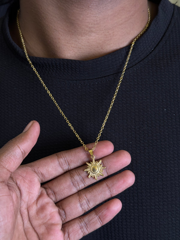 Sun 18k gold plated stainless steel necklace
