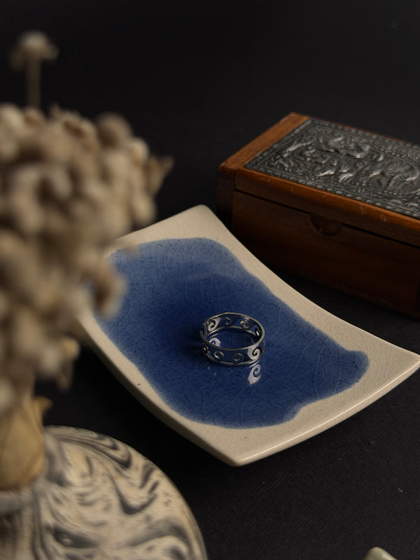 Wave Stainless steel adjustable ring