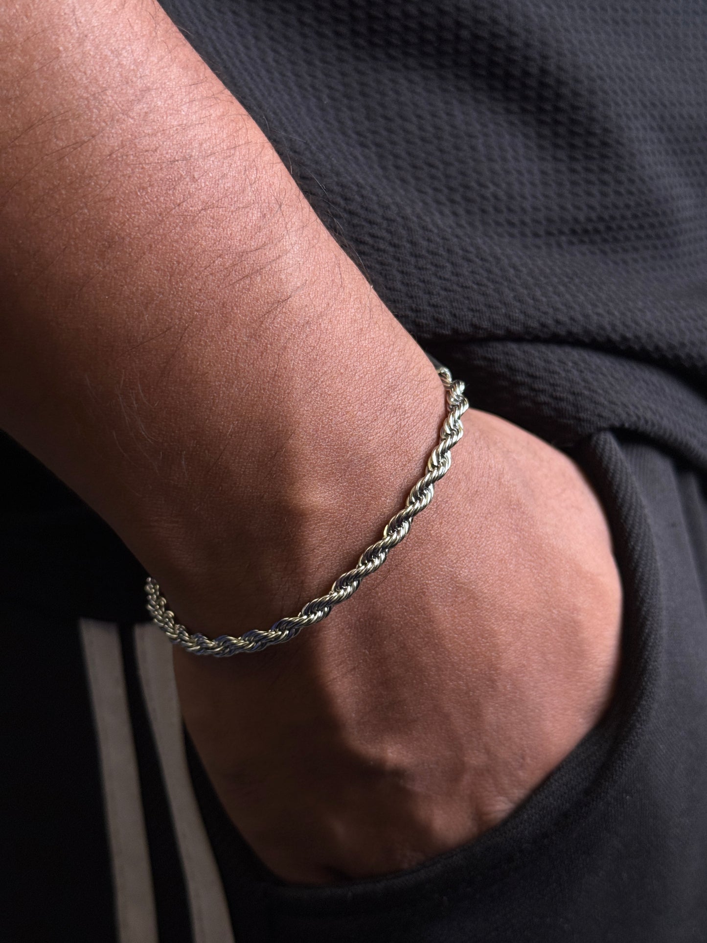 Stainless steel twisted rope type adjustable bracelet